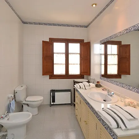 Son Granada Ferienhaus